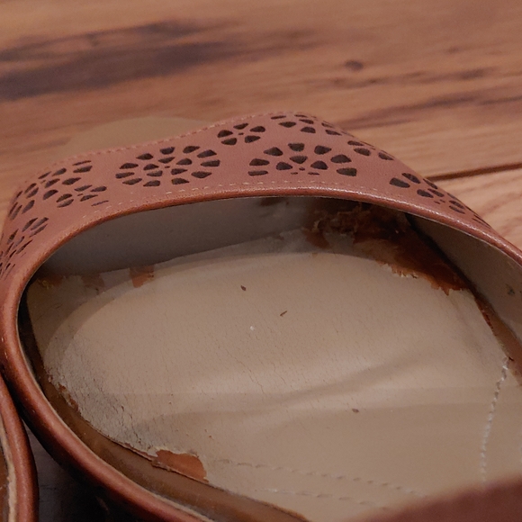 Naturalizer N5 Comfort Wedges, Size 6 - Picture 5 of 5